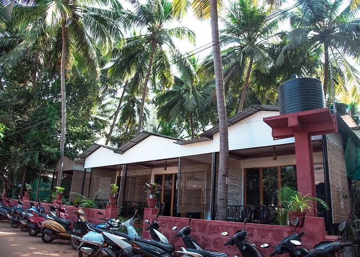 Patnem Beach Cottages